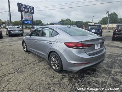 2017 Hyundai ELANTRA SE   - Photo 3 - Greenwood, IN 46142