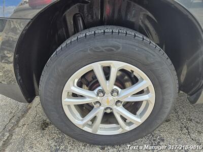 2017 Chevrolet Equinox LT   - Photo 26 - Greenwood, IN 46142