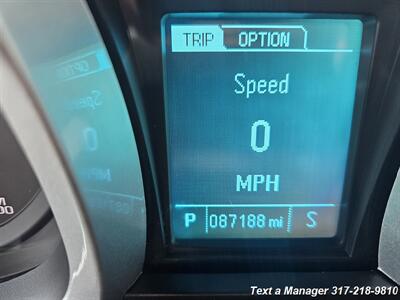 2017 Chevrolet Equinox LT   - Photo 14 - Greenwood, IN 46142