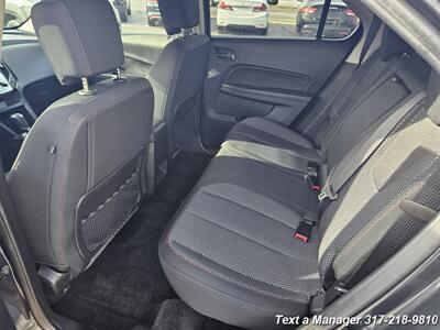 2017 Chevrolet Equinox LT   - Photo 21 - Greenwood, IN 46142