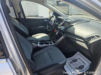 2016 Ford Escape SE   - Photo 24 - Greenwood, IN 46142