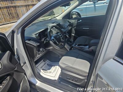 2016 Ford Escape SE   - Photo 9 - Greenwood, IN 46142