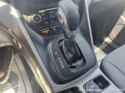 2016 Ford Escape SE   - Photo 18 - Greenwood, IN 46142