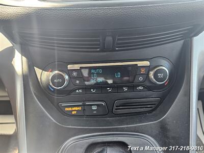 2016 Ford Escape SE   - Photo 17 - Greenwood, IN 46142