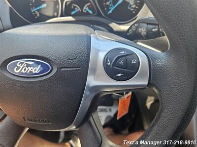 2016 Ford Escape SE   - Photo 20 - Greenwood, IN 46142