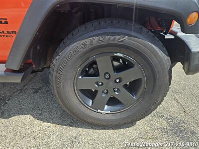 2015 Jeep Wrangler Unlimited Sport S   - Photo 24 - Greenwood, IN 46142