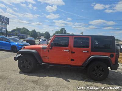 2015 Jeep Wrangler Unlimited Sport S   - Photo 2 - Greenwood, IN 46142