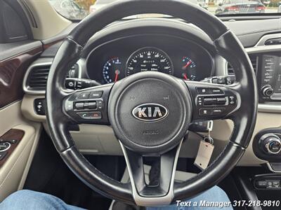2017 Kia Sorento LX   - Photo 11 - Greenwood, IN 46142