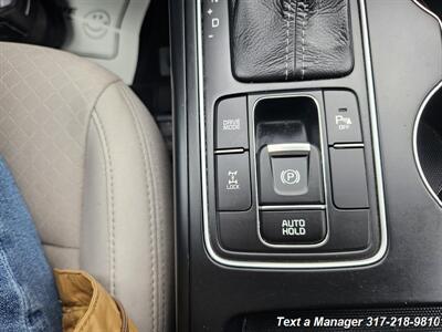 2017 Kia Sorento LX   - Photo 21 - Greenwood, IN 46142