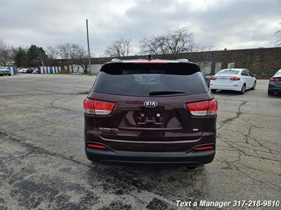 2017 Kia Sorento LX   - Photo 4 - Greenwood, IN 46142
