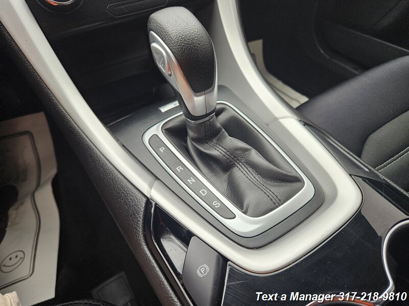 2014 Ford Fusion SE photo 18