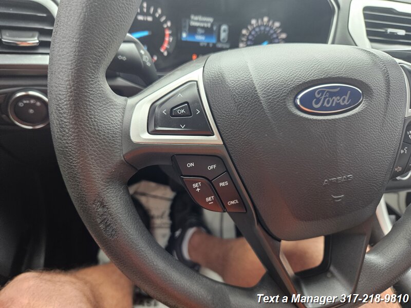 2014 Ford Fusion SE photo 13