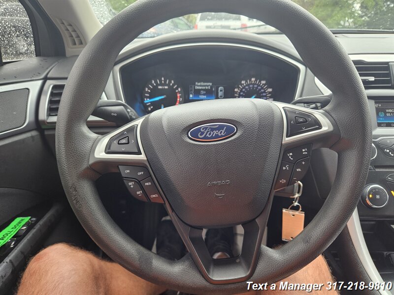 2014 Ford Fusion SE photo 10