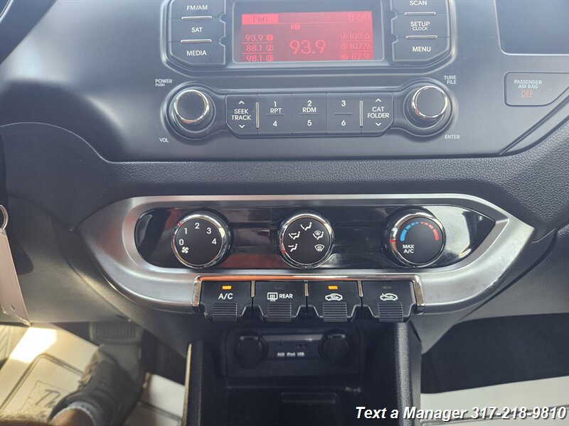 2013 Kia Rio LX - Photo 18 - Greenwood, IN 46142