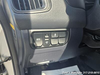 2013 Kia Rio LX - Photo 11 - Greenwood, IN 46142