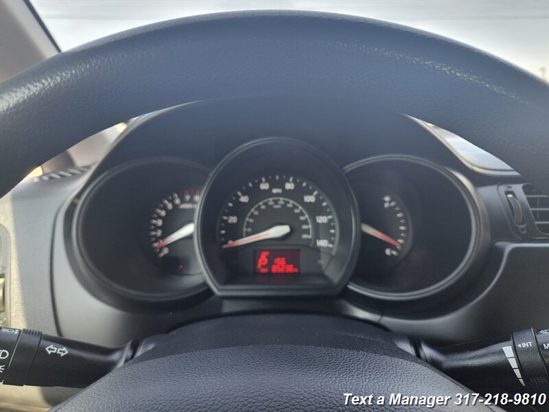 2013 Kia Rio LX - Photo 13 - Greenwood, IN 46142