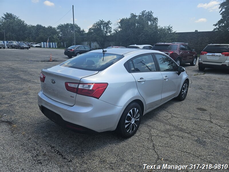 2013 Kia Rio LX - Photo 5 - Greenwood, IN 46142