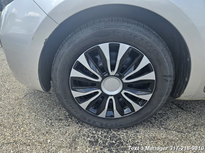 2013 Kia Rio LX - Photo 9 - Greenwood, IN 46142