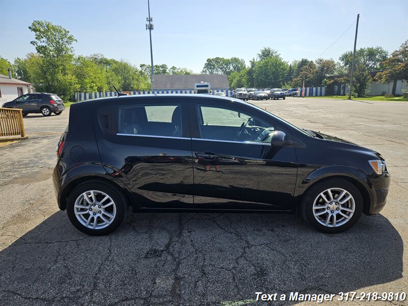 2012 Chevrolet Sonic LT - Photo 6 - Greenwood, IN 46142
