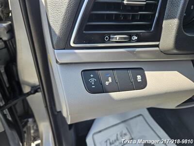 2018 Hyundai ELANTRA SEL   - Photo 3 - Greenwood, IN 46142