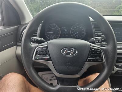 2018 Hyundai ELANTRA SEL   - Photo 12 - Greenwood, IN 46142