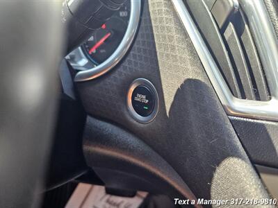 2017 Chevrolet Malibu LT   - Photo 18 - Greenwood, IN 46142