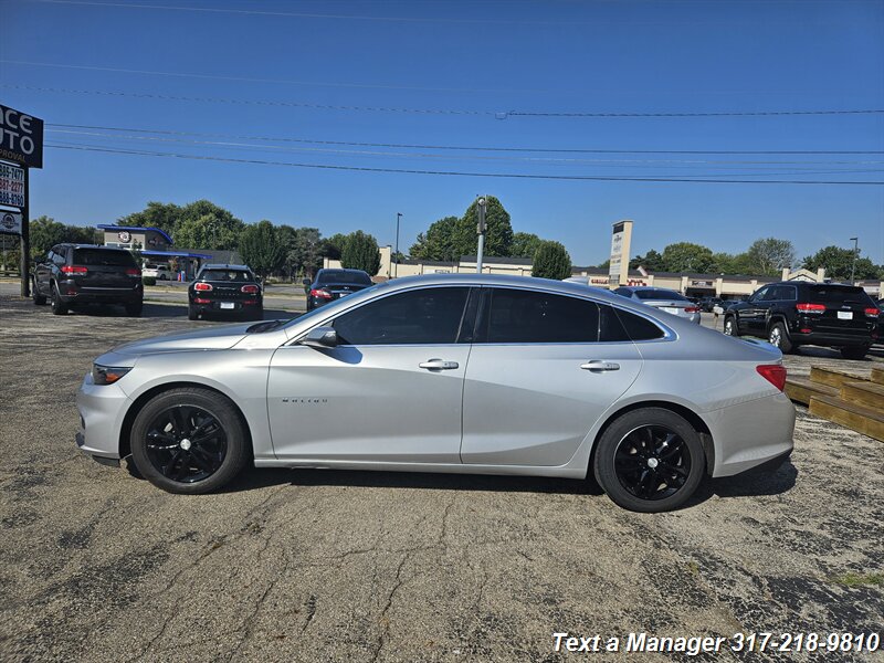 2017 Chevrolet Malibu LT  