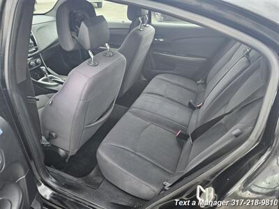 2013 Chrysler 200 Touring   - Photo 10 - Greenwood, IN 46142