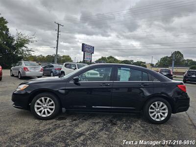 2013 Chrysler 200 Touring   - Photo 2 - Greenwood, IN 46142