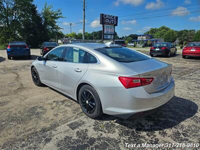 2017 Chevrolet Malibu LT   - Photo 3 - Greenwood, IN 46142