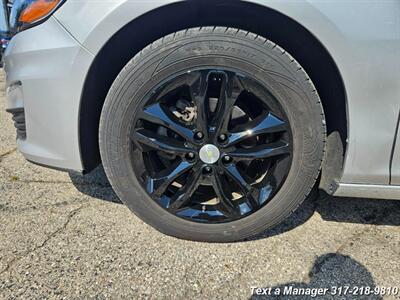 2017 Chevrolet Malibu LT   - Photo 29 - Greenwood, IN 46142