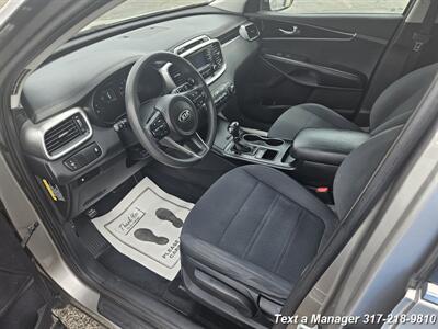 2016 Kia Sorento LX V6   - Photo 9 - Greenwood, IN 46142