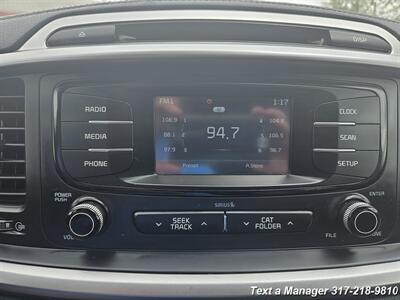 2016 Kia Sorento LX V6   - Photo 17 - Greenwood, IN 46142