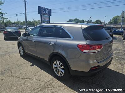 2016 Kia Sorento LX V6   - Photo 3 - Greenwood, IN 46142
