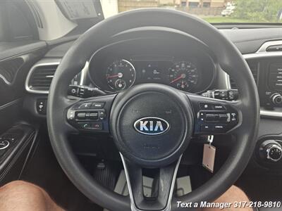 2016 Kia Sorento LX V6   - Photo 12 - Greenwood, IN 46142