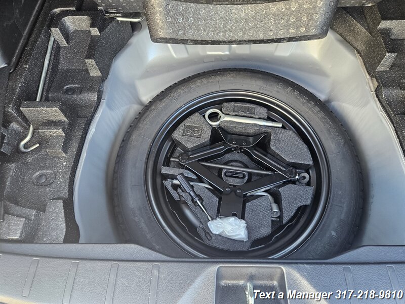 2016 Subaru Forester 2.5i - Photo 24 - Greenwood, IN 46142