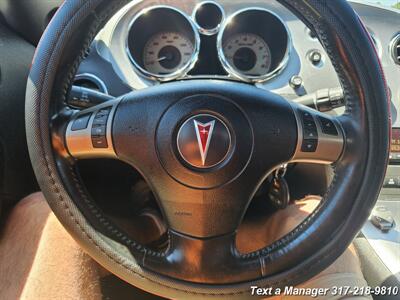 2006 Pontiac Solstice   - Photo 10 - Greenwood, IN 46142