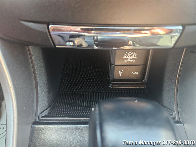 2014 Honda Accord EX-L - Photo 23 - Greenwood, IN 46142