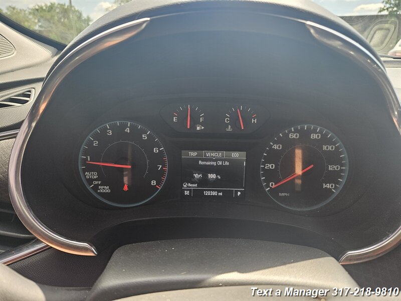 2016 Chevrolet Malibu LT - Photo 12 - Greenwood, IN 46142