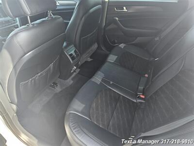 2016 Hyundai SONATA Sport   - Photo 25 - Greenwood, IN 46142