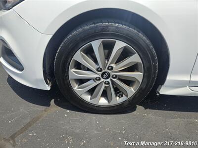 2016 Hyundai SONATA Sport   - Photo 10 - Greenwood, IN 46142