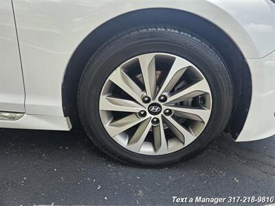 2016 Hyundai SONATA Sport   - Photo 12 - Greenwood, IN 46142