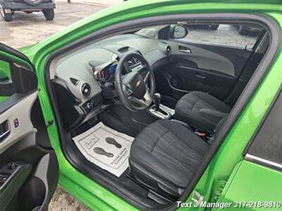2014 Chevrolet Sonic LT Auto   - Photo 10 - Greenwood, IN 46142