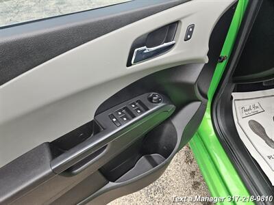 2014 Chevrolet Sonic LT Auto   - Photo 11 - Greenwood, IN 46142