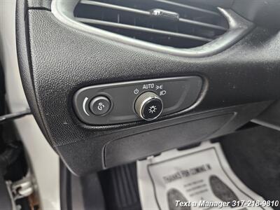 2019 Chevrolet Malibu LS   - Photo 11 - Greenwood, IN 46142