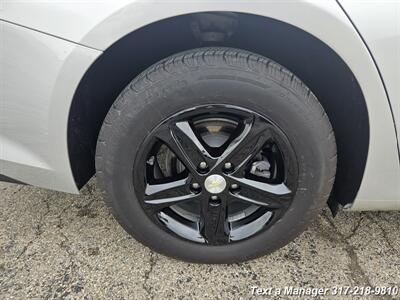 2019 Chevrolet Malibu LS   - Photo 28 - Greenwood, IN 46142