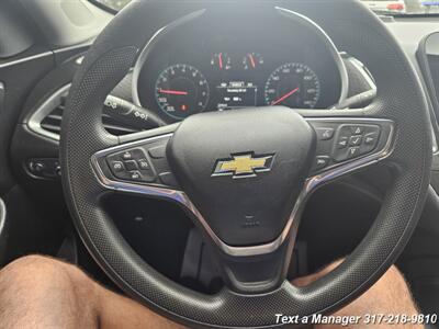 2019 Chevrolet Malibu LS   - Photo 12 - Greenwood, IN 46142