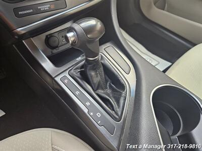 2015 Kia Optima LX   - Photo 18 - Greenwood, IN 46142