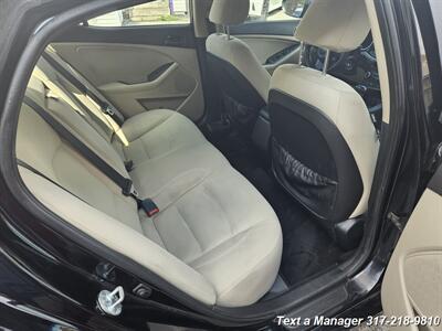 2015 Kia Optima LX   - Photo 21 - Greenwood, IN 46142
