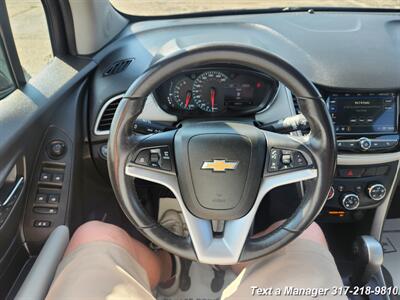 2018 Chevrolet Trax LT   - Photo 9 - Greenwood, IN 46142